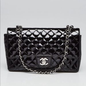 RARE 🦄 Authentic Chanel Patent Med Flap Bag